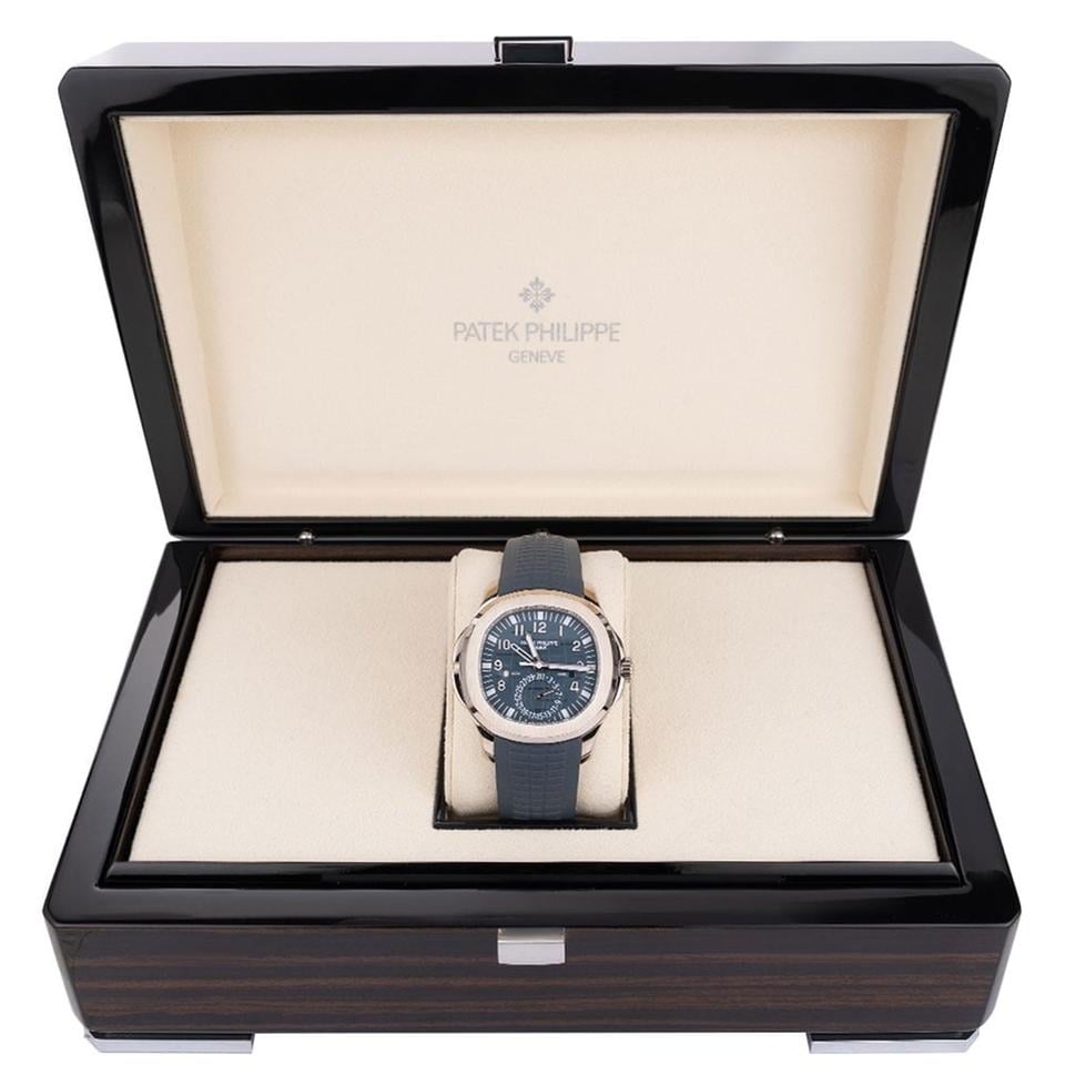 Patek Philippe Aquanaut Travel Time “Blue-Gray” White Gold 40.8 MM