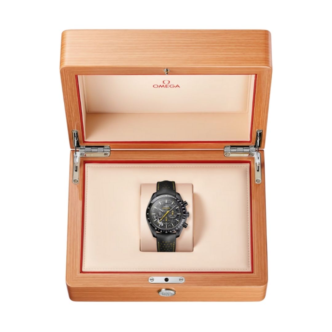 Omega Speedmaster Dark Side of the Moon Apollo 44.25 MM
